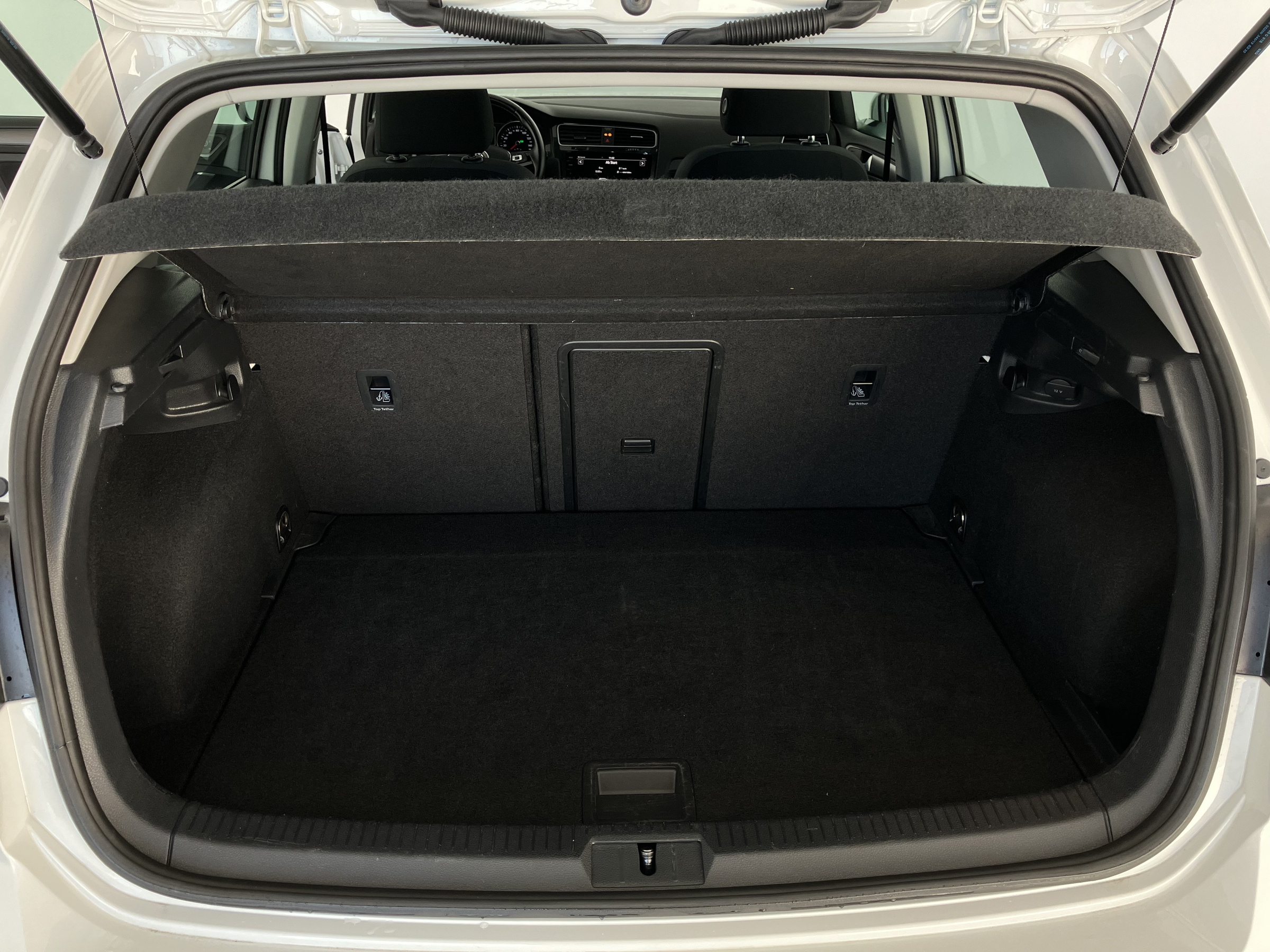 VW Golf VII e-Golf | Bild 15 von 31