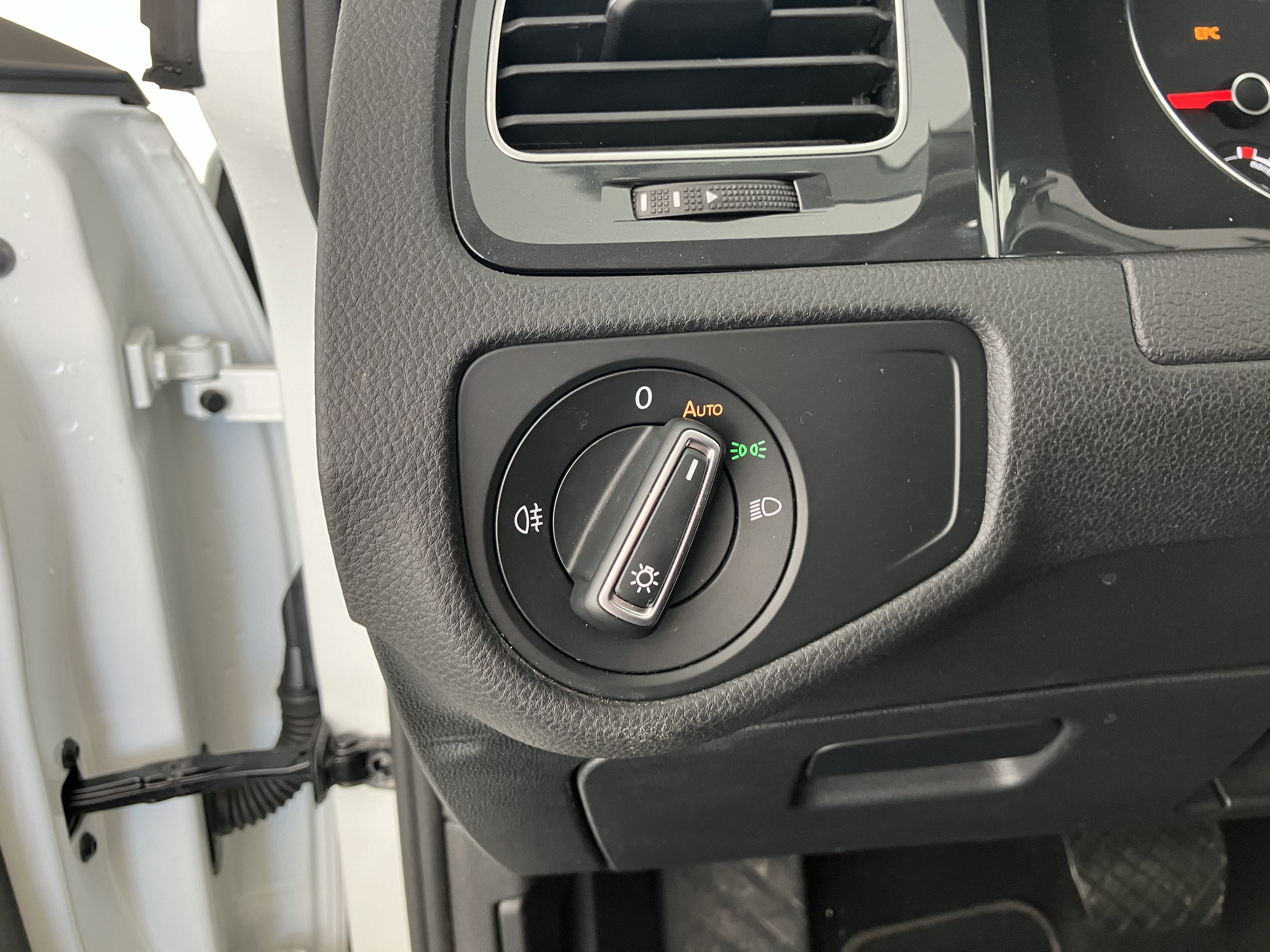 VW Golf VII e-Golf | Bild 26 von 31