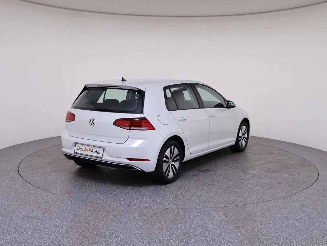 VW Golf VII e-Golf | Bild 8 von 31