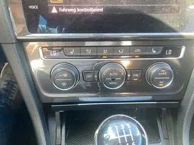VW Golf Variant Comfortline TSI | Thumbnail 23 von 26