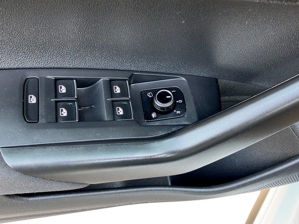 VW Polo VI 2.0 TSI GTI | Bild 19 von 26