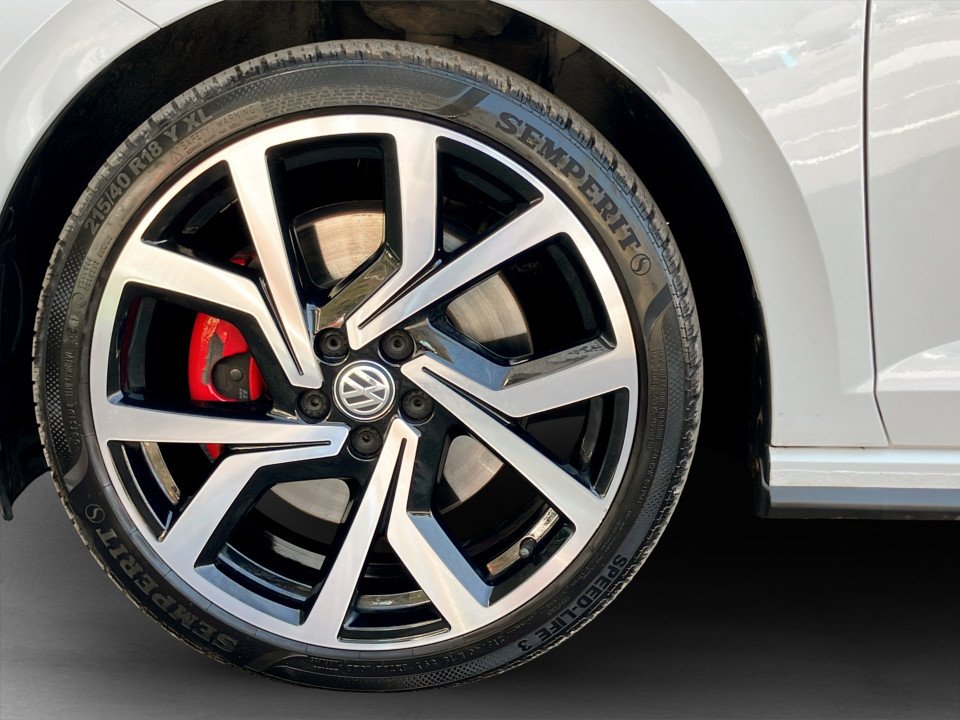 VW Polo VI 2.0 TSI GTI | Bild 6 von 26