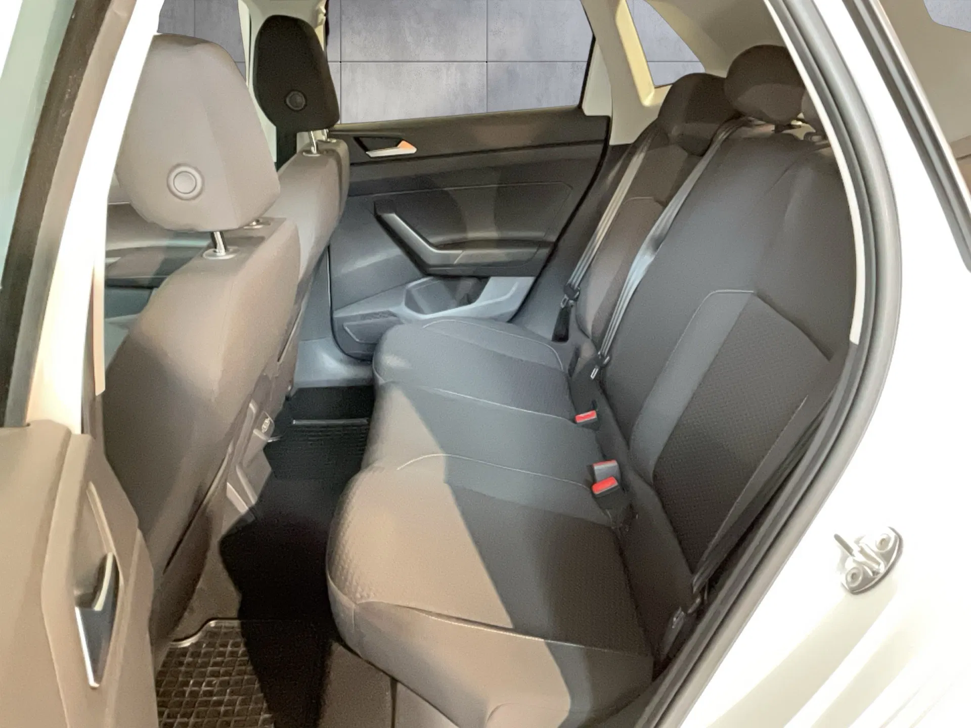 VW Polo VI 1.0 TSI Comfortline | Bild 13 von 14