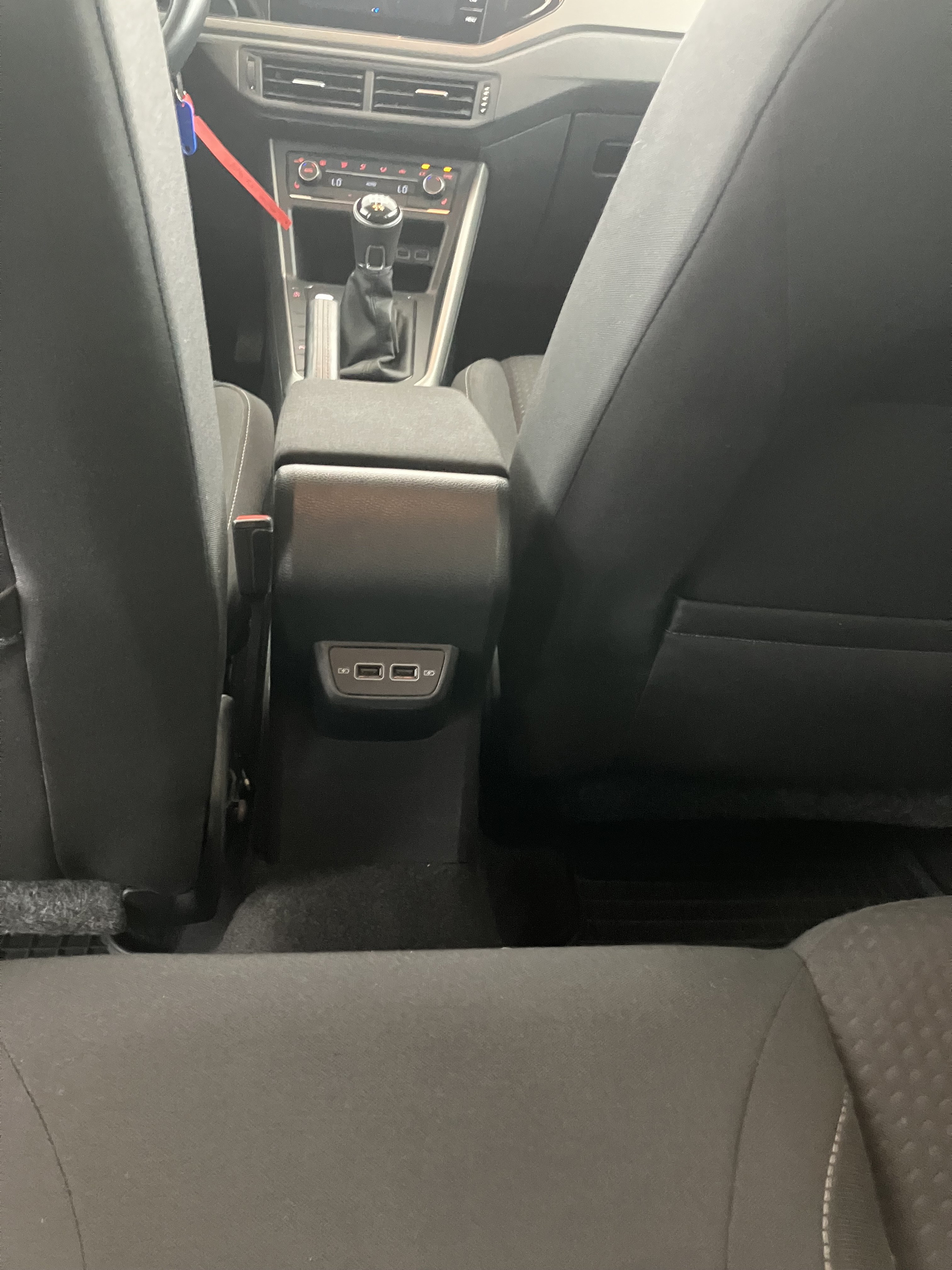 VW Polo VI 1.0 TSI Comfortline | Bild 29 von 30