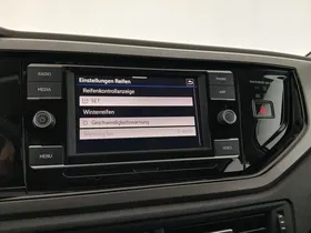 VW Polo VI 1.6 TDI Comfortline | Thumbnail 23 von 26