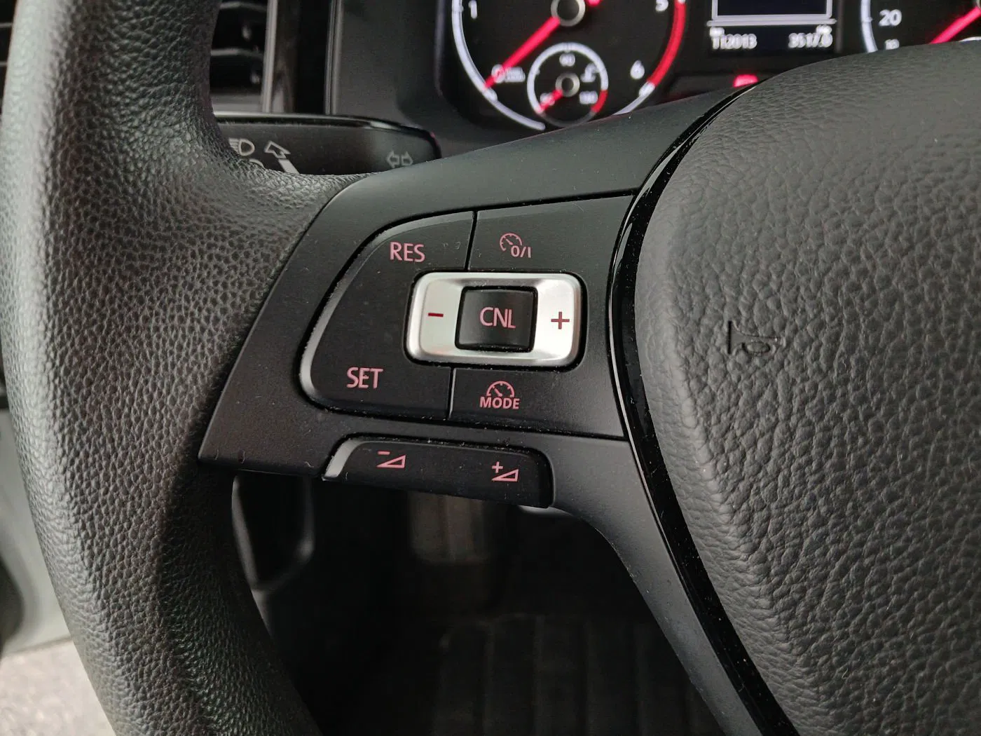 VW Polo VI 1.6 TDI Comfortline | Bild 16 von 26