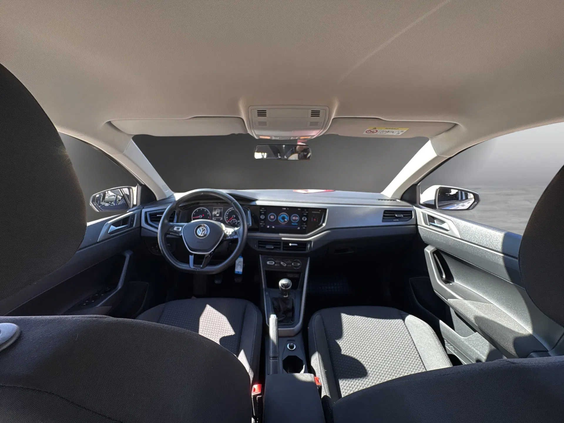 VW Polo VI 1.0 TSI Comfortline | Bild 12 von 24