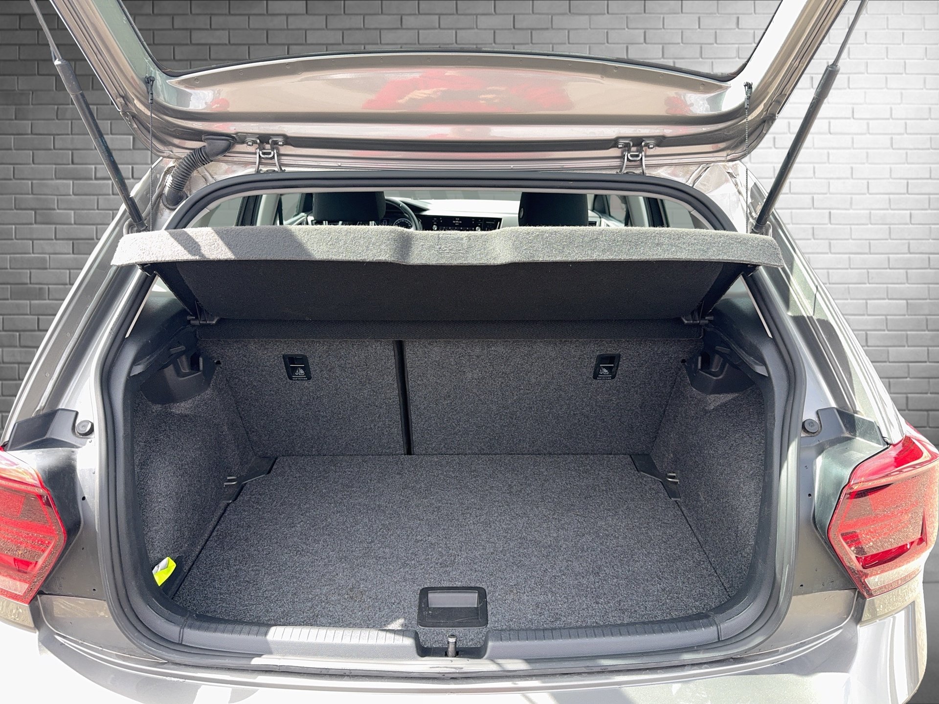 VW Polo VI 1.6 TDI Comfortline | Bild 18 von 20