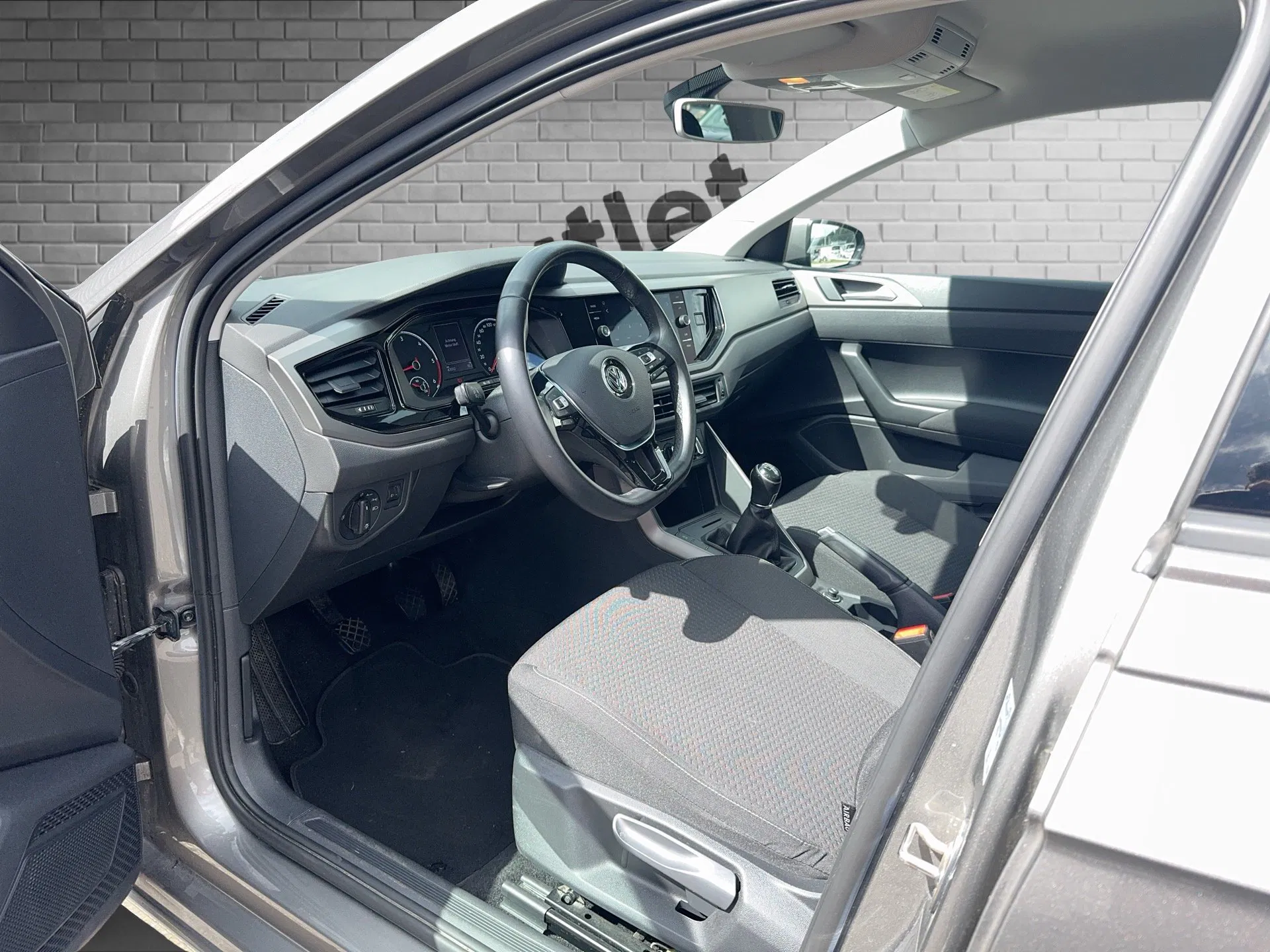 VW Polo VI 1.6 TDI Comfortline | Bild 9 von 20