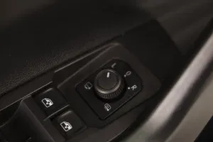 VW Polo VI 1.0 TSI Life | Thumbnail 19 von 23