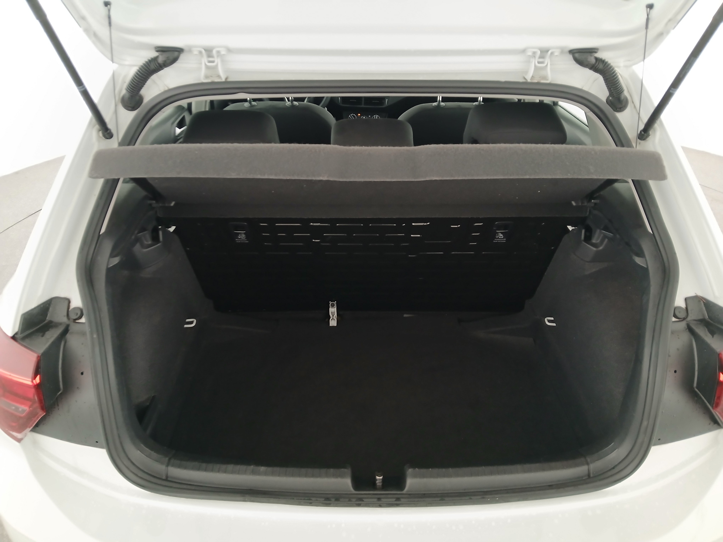 VW Polo VI 1.0 | Bild 28 von 30