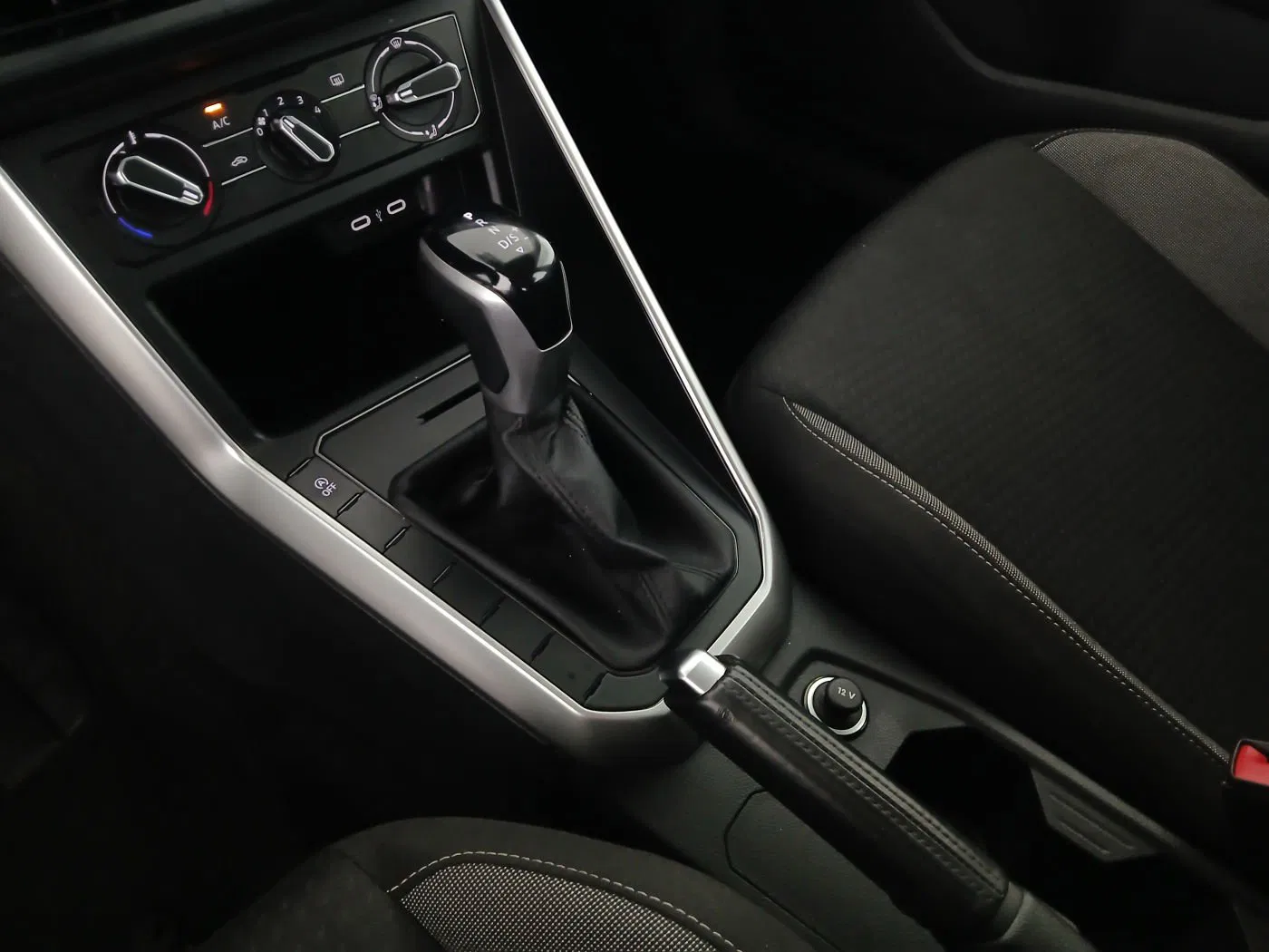 VW Polo VI 1.0 TSI Life | Bild 12 von 21