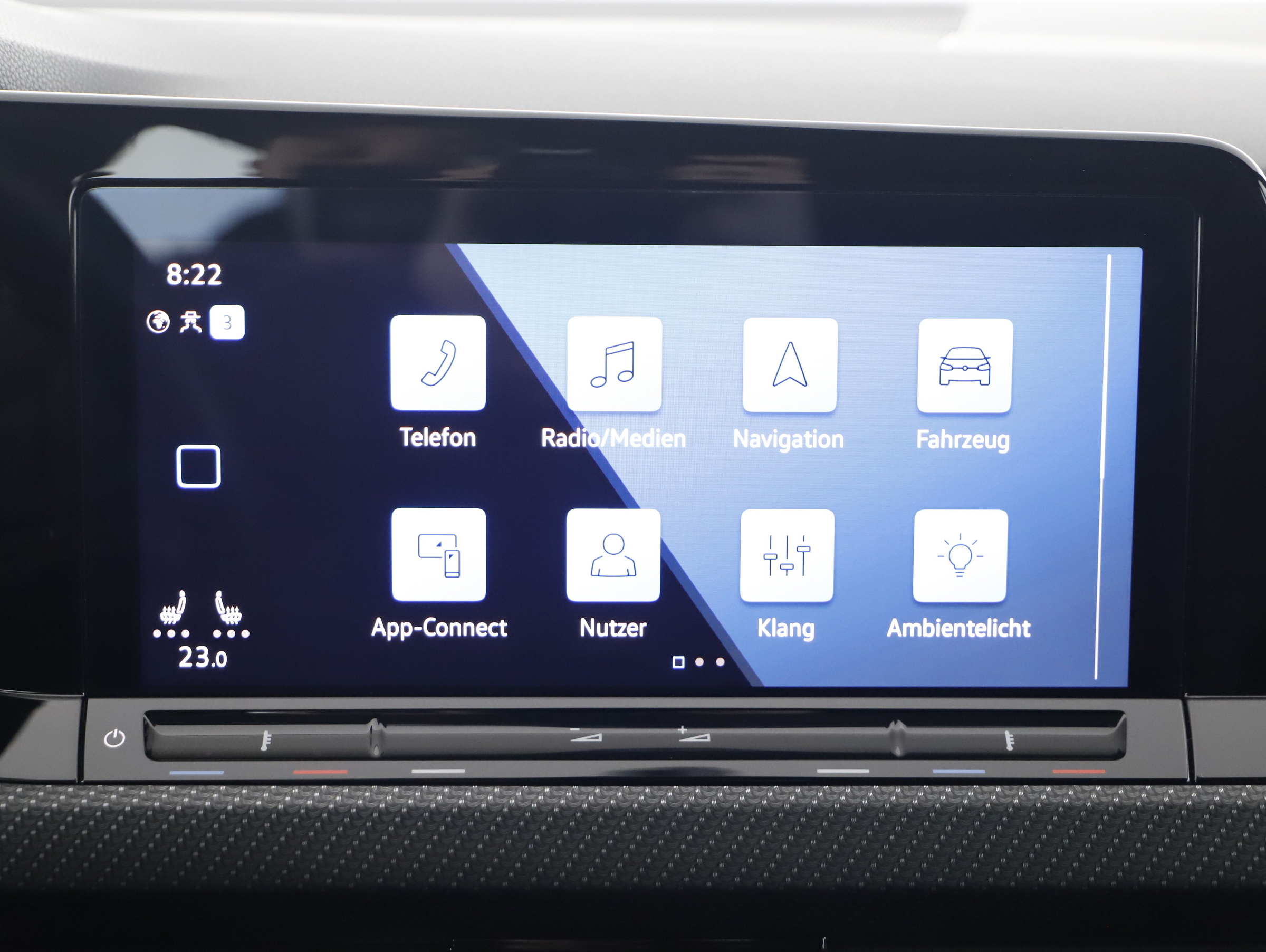 VW Golf VIII Var. 2.0 TDI R-Line DSG | Bild 16 von 21