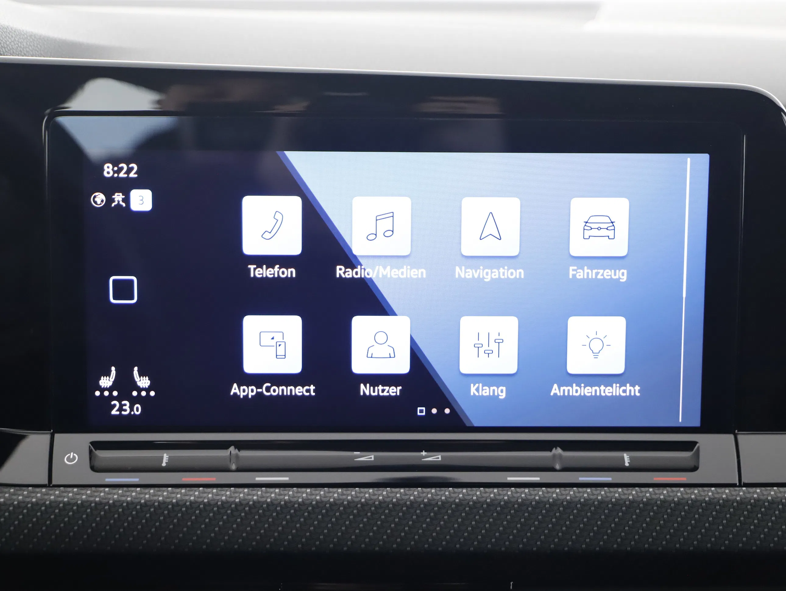 VW Golf VIII Var. 2.0 TDI R-Line DSG | Bild 16 von 21