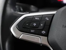 VW Golf VIII 2.0 TDI Life | Thumbnail 12 von 23