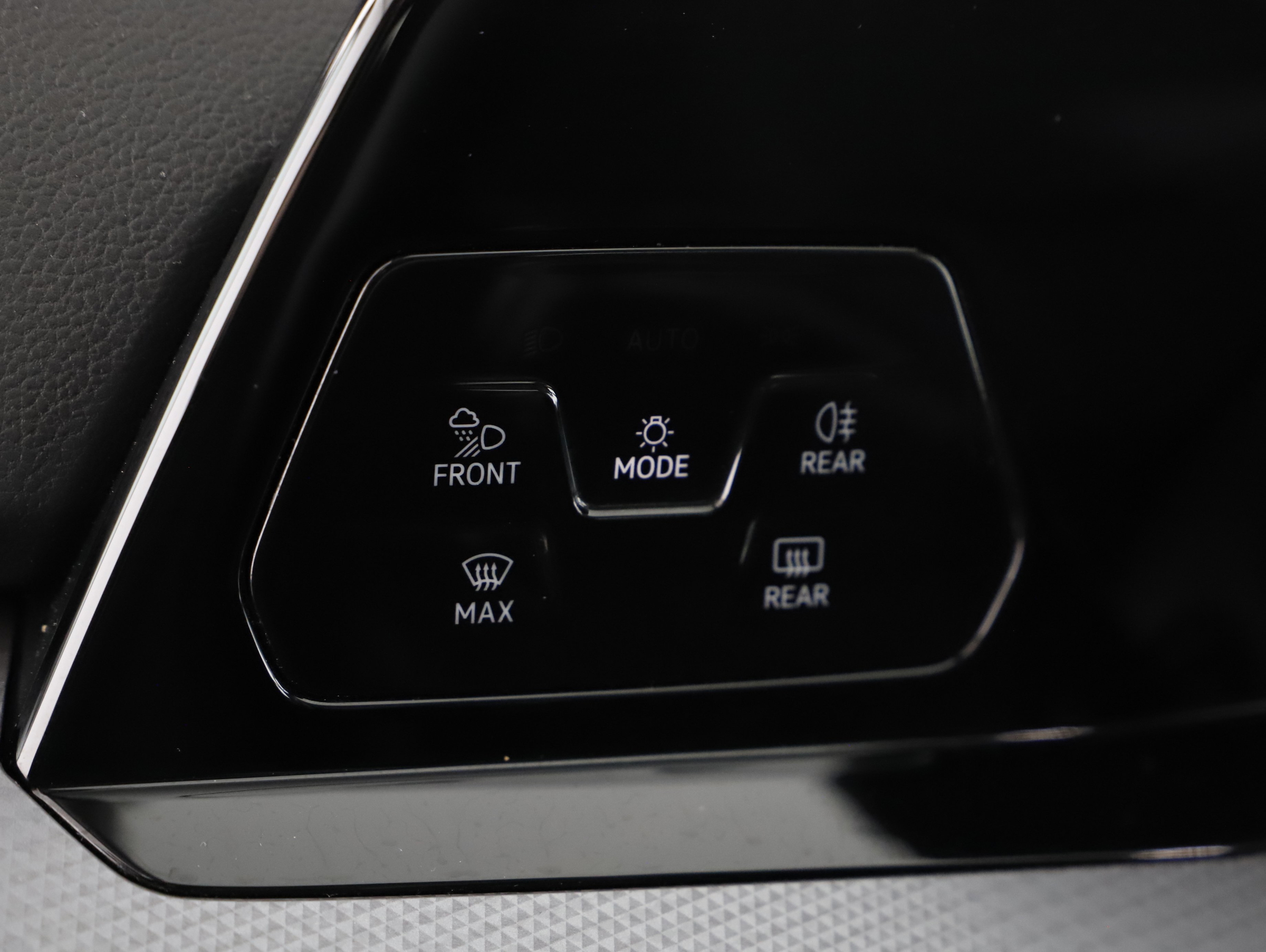 VW Golf VIII 2.0 TDI Life | Bild 7 von 23