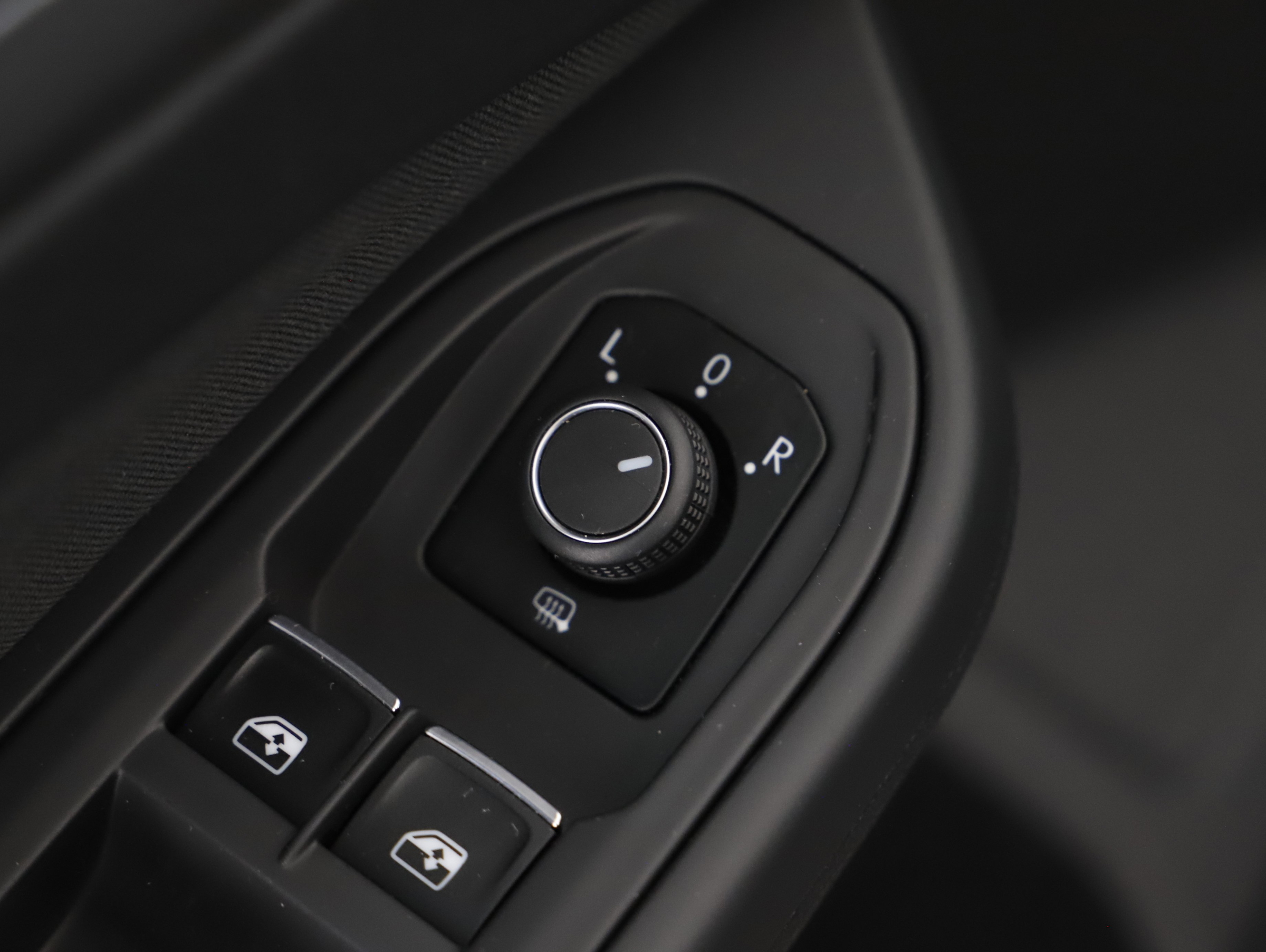 VW Golf VIII 2.0 TDI Life | Bild 6 von 23