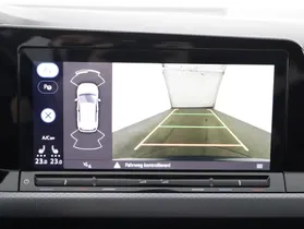 VW Golf VIII 2.0 TDI Life | Thumbnail 16 von 23