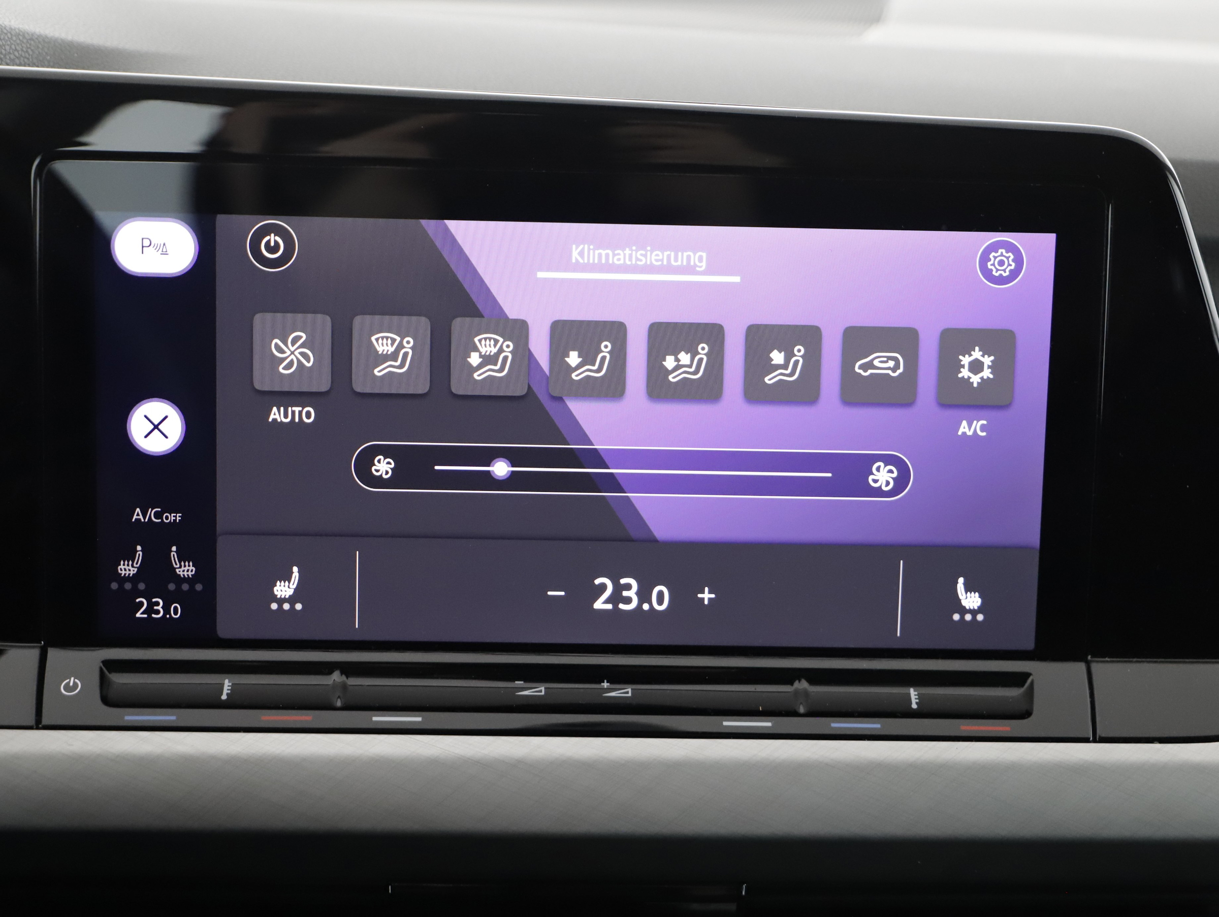 VW Golf VIII Variant 2.0 TDI Life | Bild 10 von 21