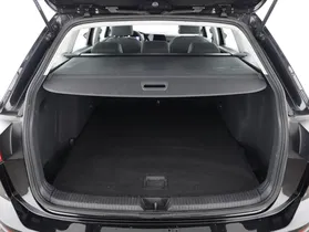 VW Golf VIII Variant 2.0 TDI Life | Thumbnail 16 von 21