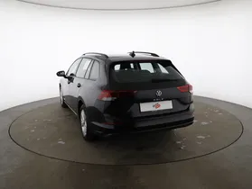 VW Golf VIII Variant 2.0 TDI Life | Thumbnail 17 von 21