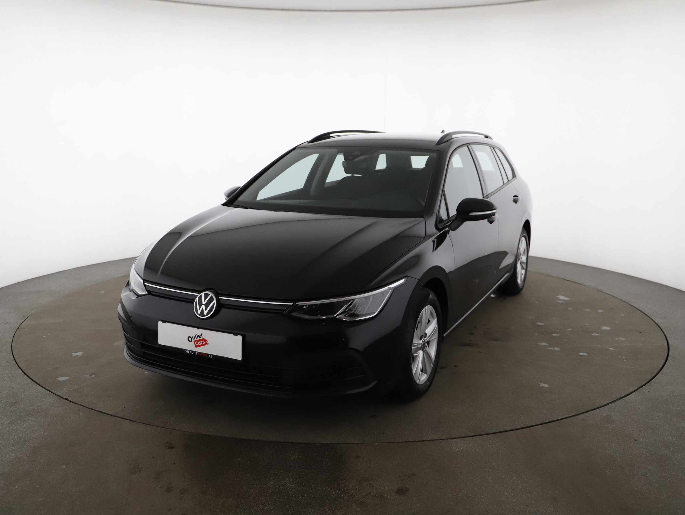VW Golf VIII Variant 2.0 TDI Life | Bild 18 von 21
