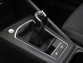 VW Golf VIII Variant 2.0 TDI Life | Thumbnail 5 von 21