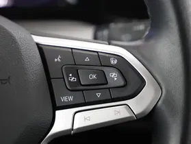 VW Golf VIII Variant 2.0 TDI Life | Thumbnail 13 von 22