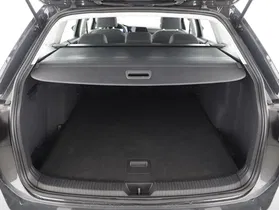 VW Golf VIII Variant 2.0 TDI Life | Thumbnail 17 von 22