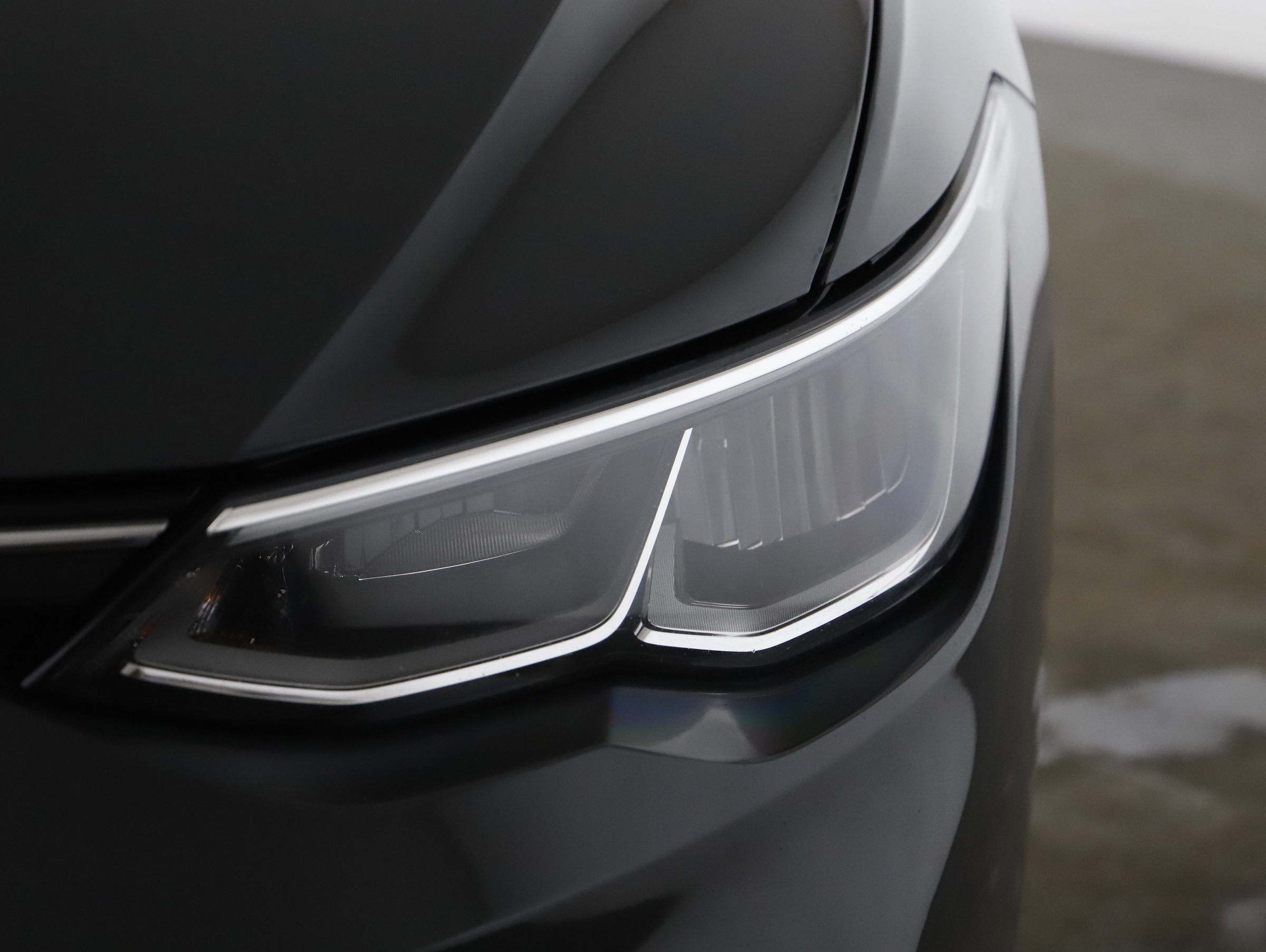 VW Golf VIII Variant 2.0 TDI Life | Bild 20 von 22