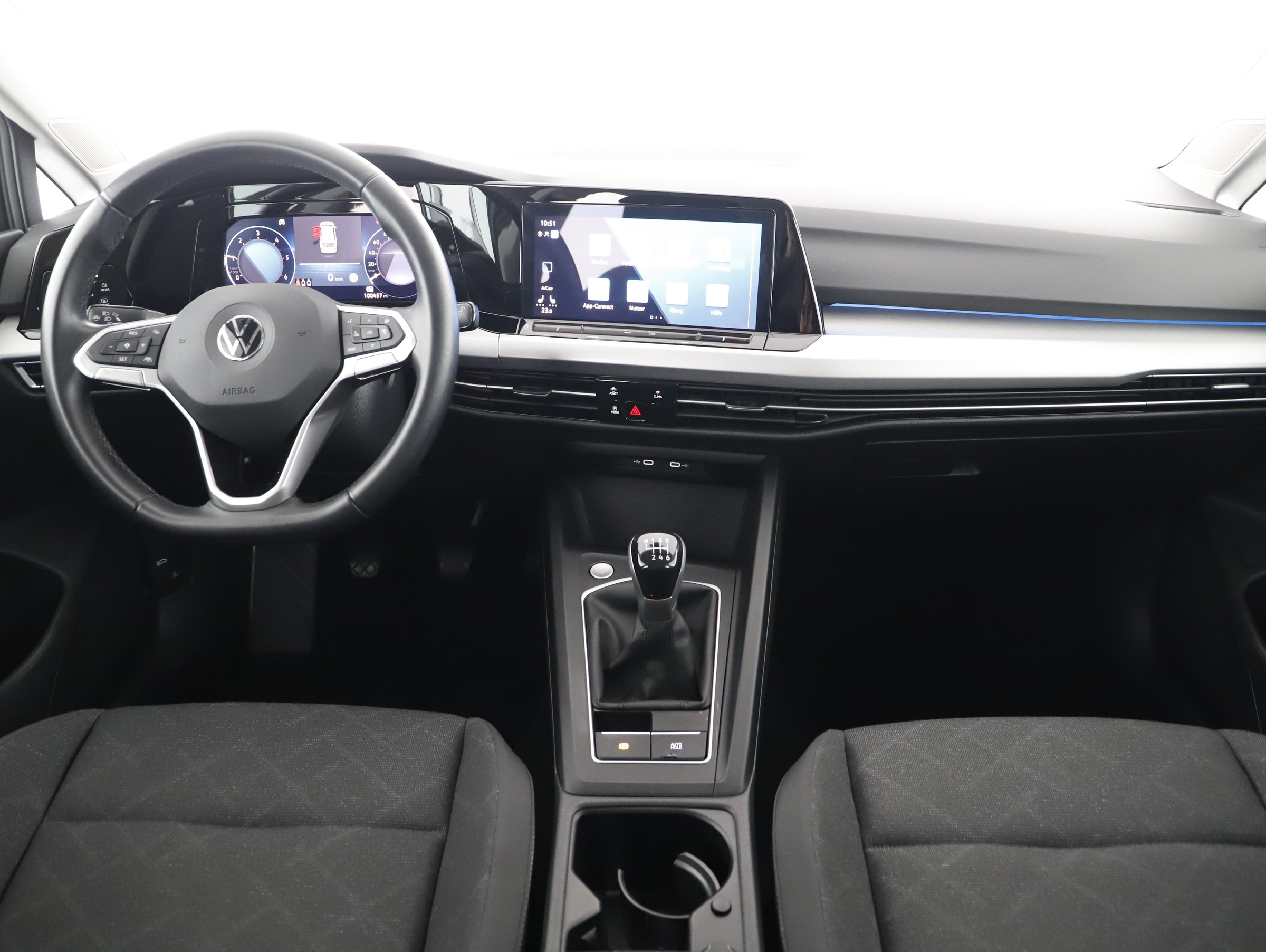 VW Golf VIII Variant 2.0 TDI Life | Bild 4 von 22