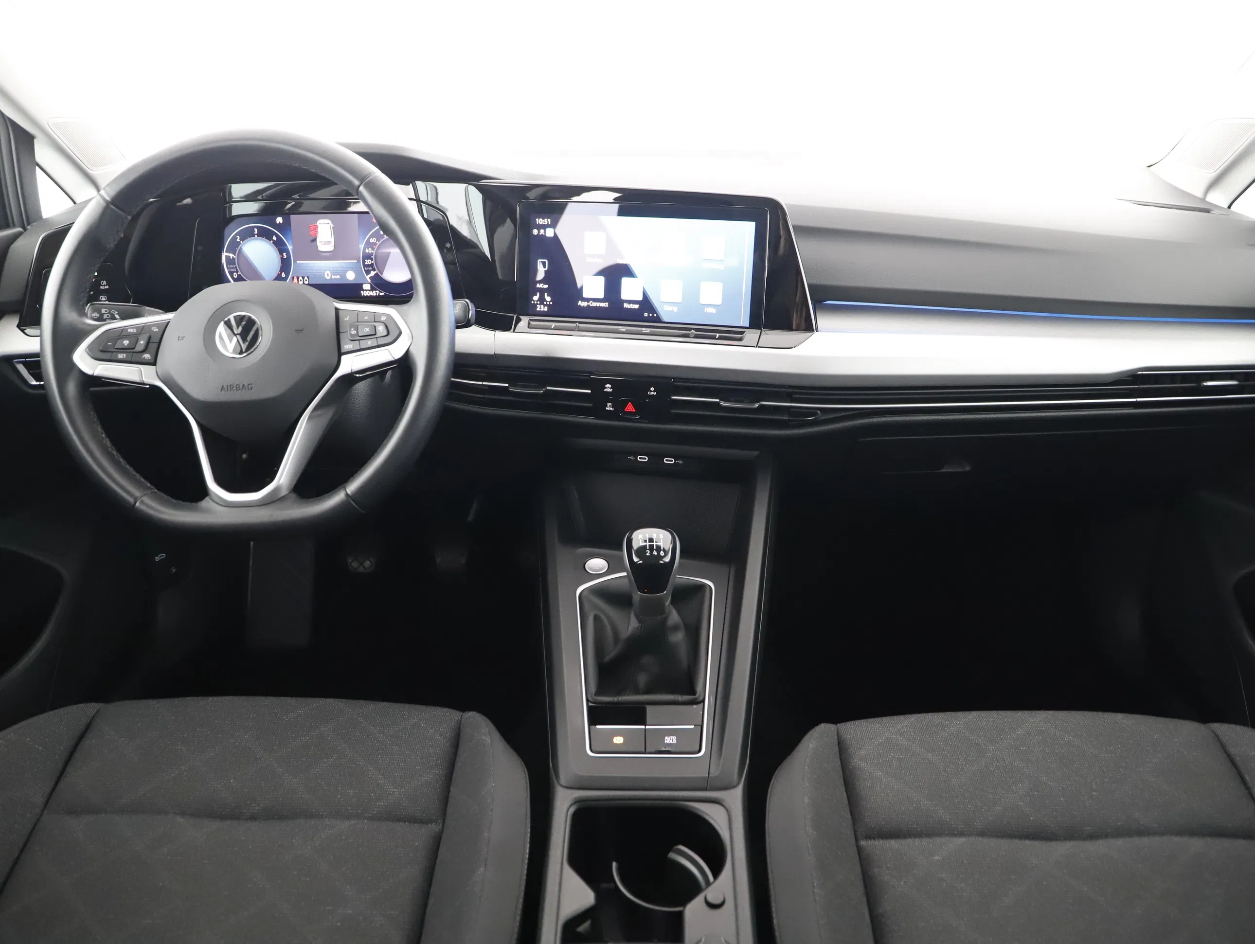 VW Golf VIII Variant 2.0 TDI Life | Bild 4 von 22