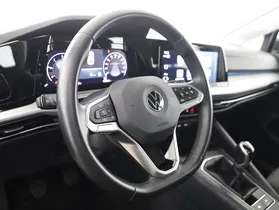 VW Golf VIII Variant 2.0 TDI Life | Thumbnail 5 von 22