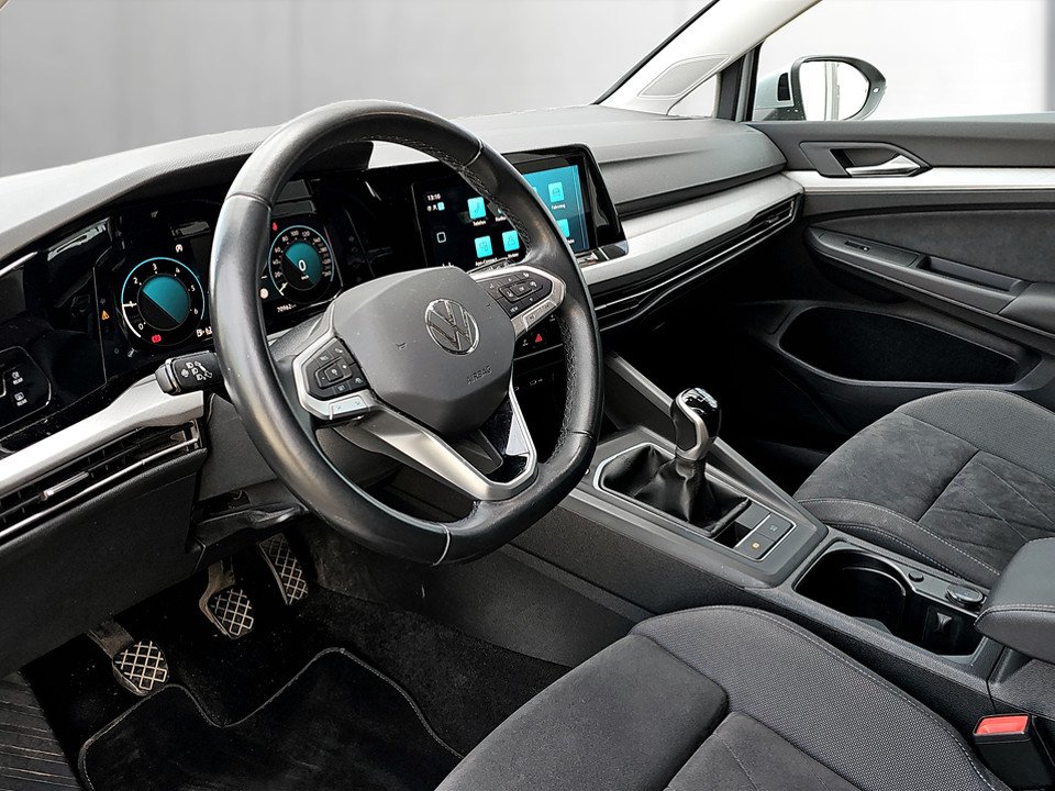 VW Golf VIII Variant 2.0 TDI Life | Bild 7 von 20