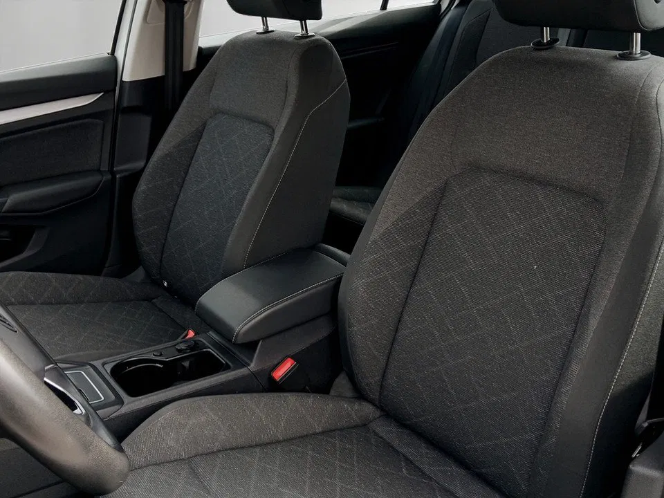 VW Golf VIII Var 2.0 TDI DSG Life | Bild 11 von 19