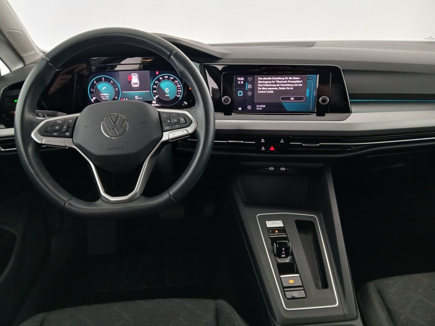 VW Golf VIII Variant 2.0 TDI Life | Bild 17 von 26
