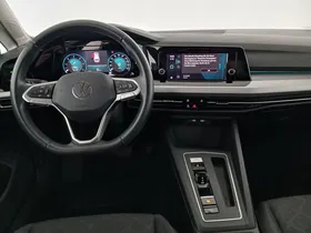 VW Golf VIII Variant 2.0 TDI Life | Thumbnail 17 von 26