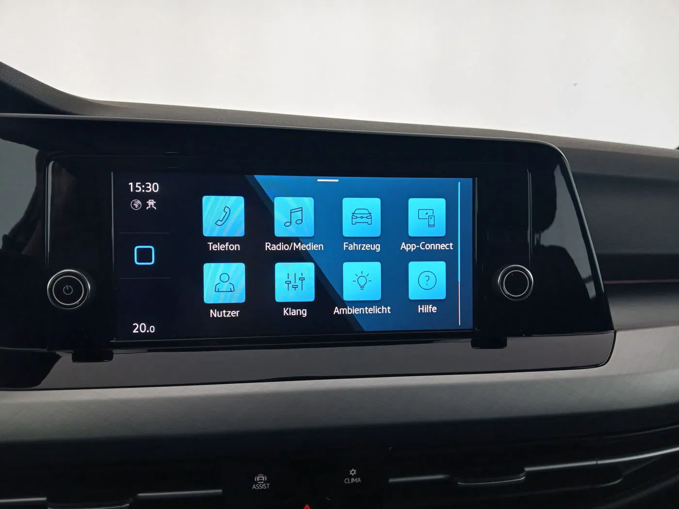 VW Golf VIII Variant 2.0 TDI Life | Bild 15 von 19