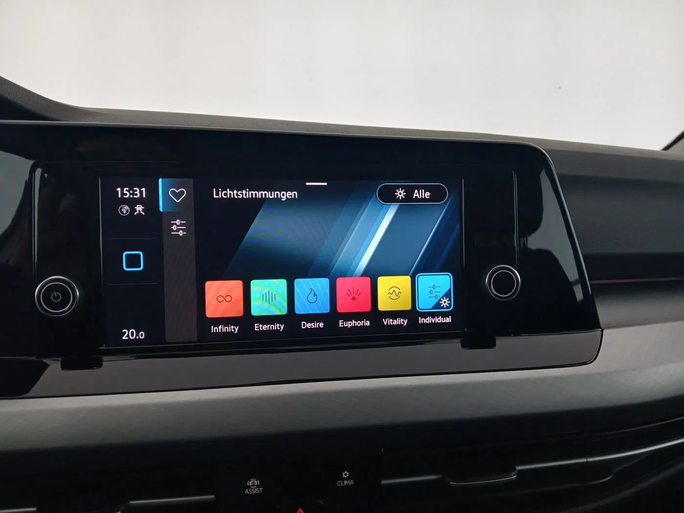 VW Golf VIII Variant 2.0 TDI Life | Bild 19 von 19