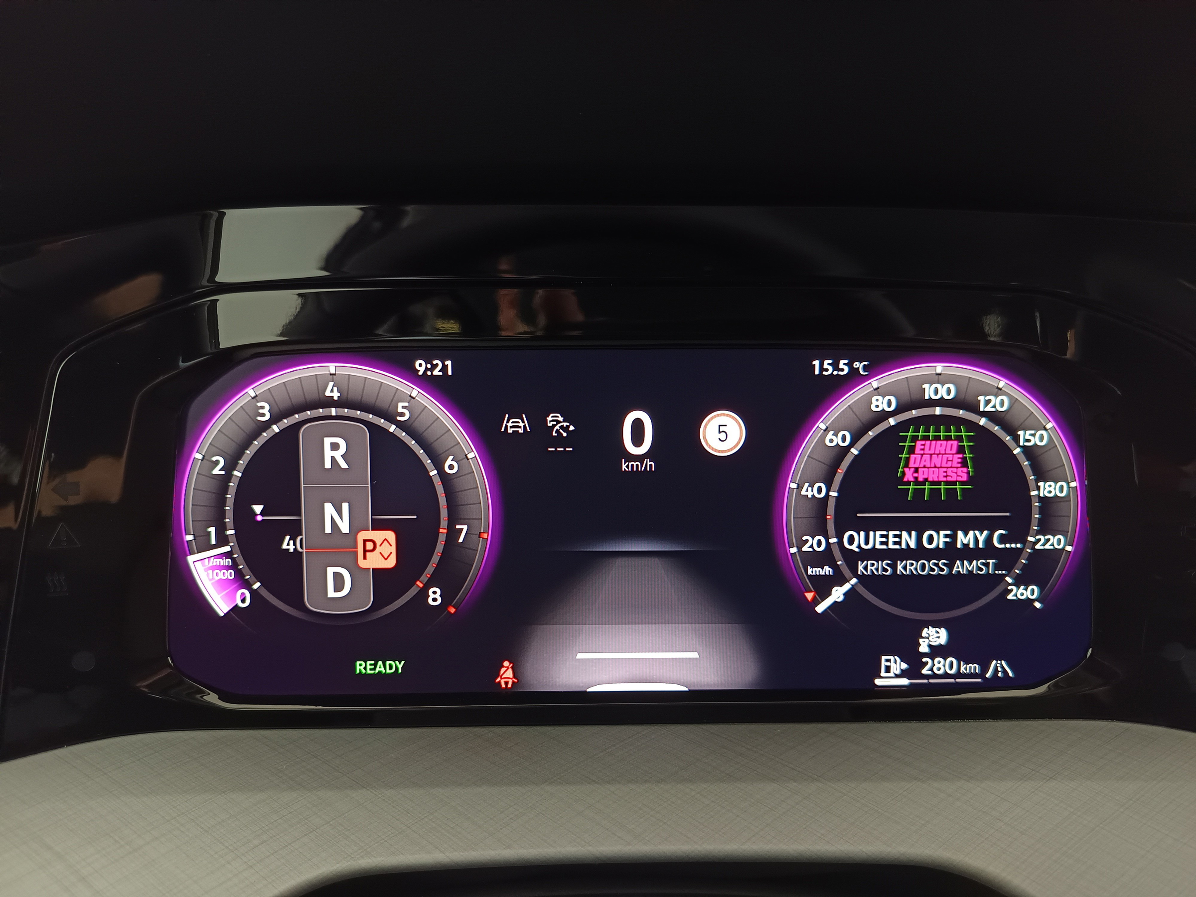 VW Golf VIII 1.5 eTSI W Life | Bild 15 von 26