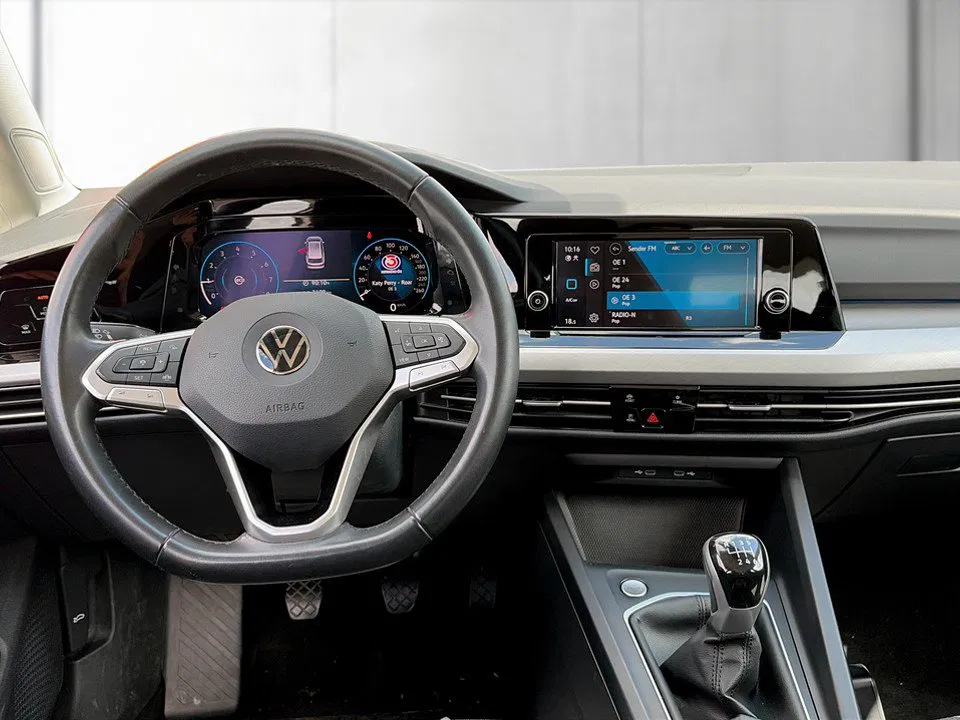 VW Golf VIII Variant 1.0 TSI Life | Bild 11 von 23