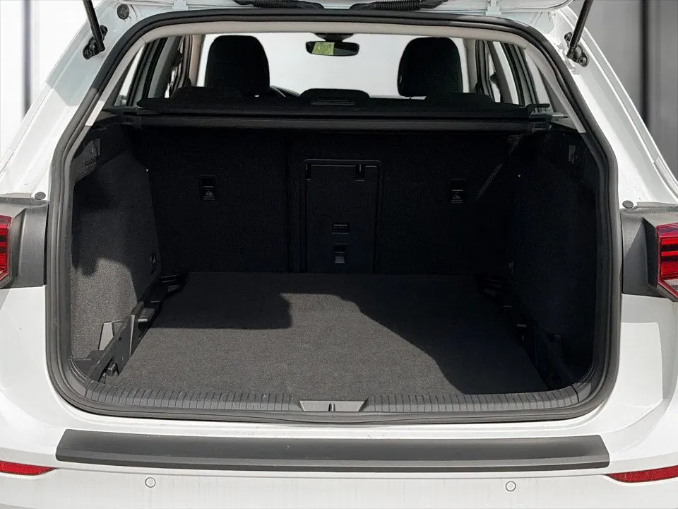 VW Golf VIII Variant 1.0 TSI Life | Bild 14 von 23