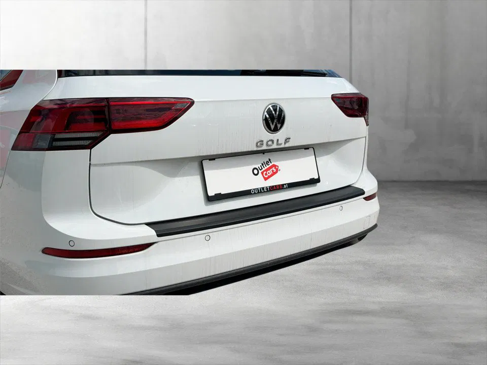 VW Golf VIII Variant 1.0 TSI Life | Bild 15 von 23