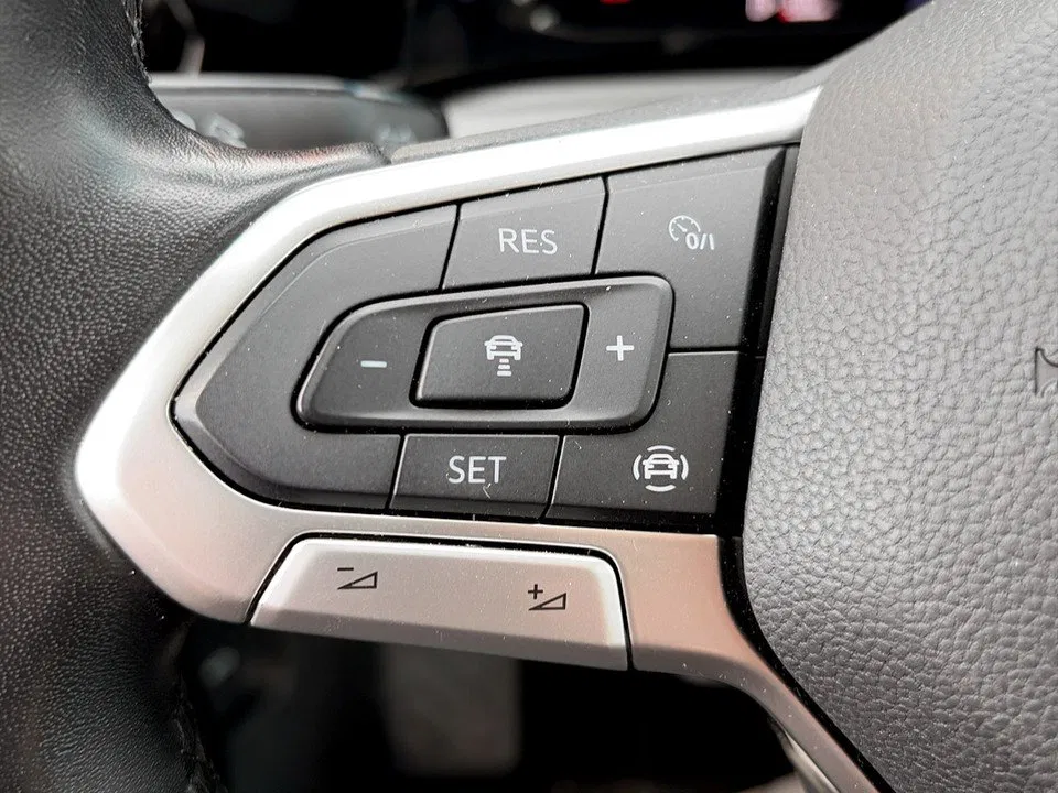 VW Golf VIII Variant 1.0 TSI Life | Bild 20 von 23