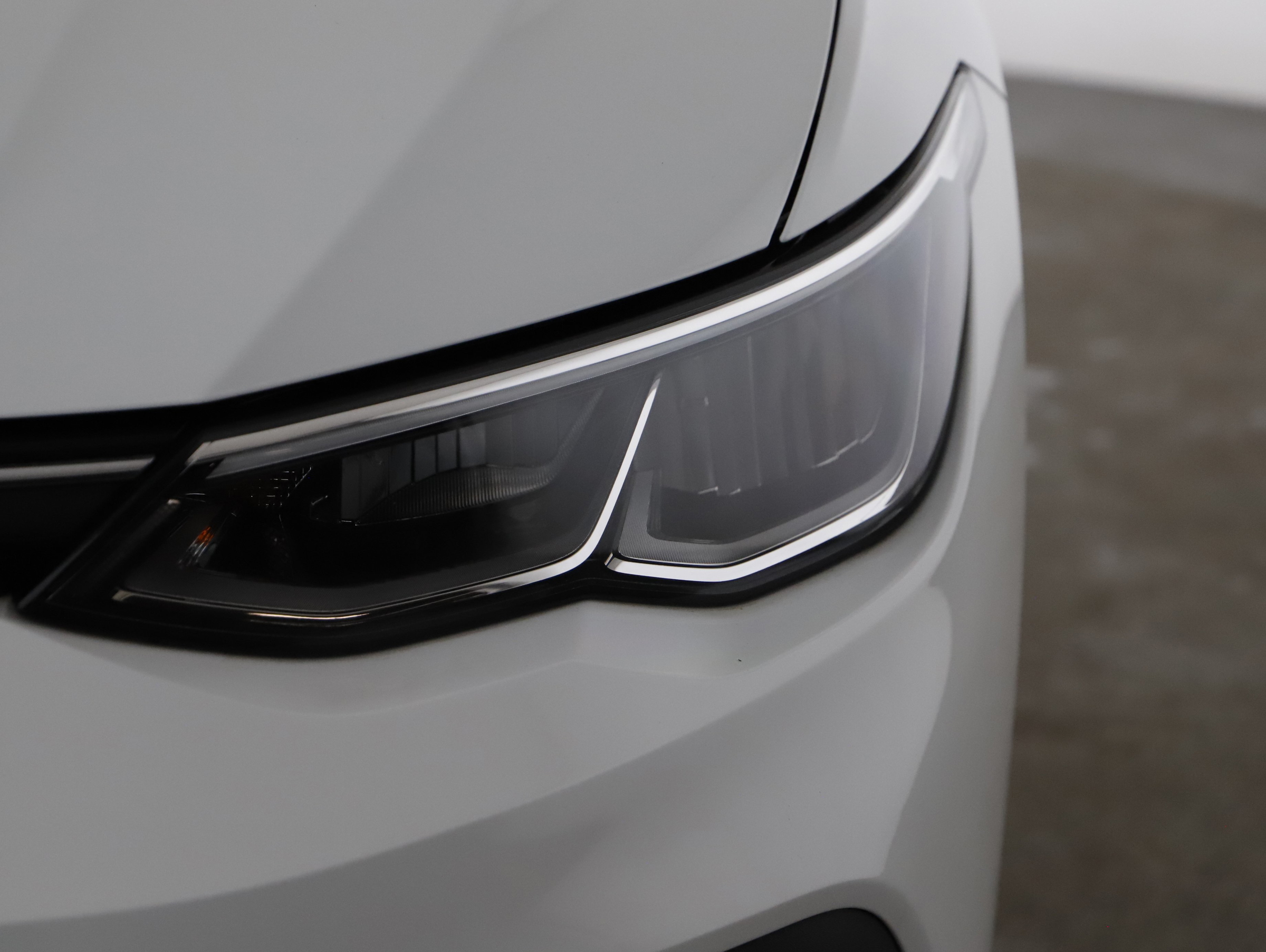 VW Golf VIII Variant 1.0 TSI Life | Bild 20 von 22