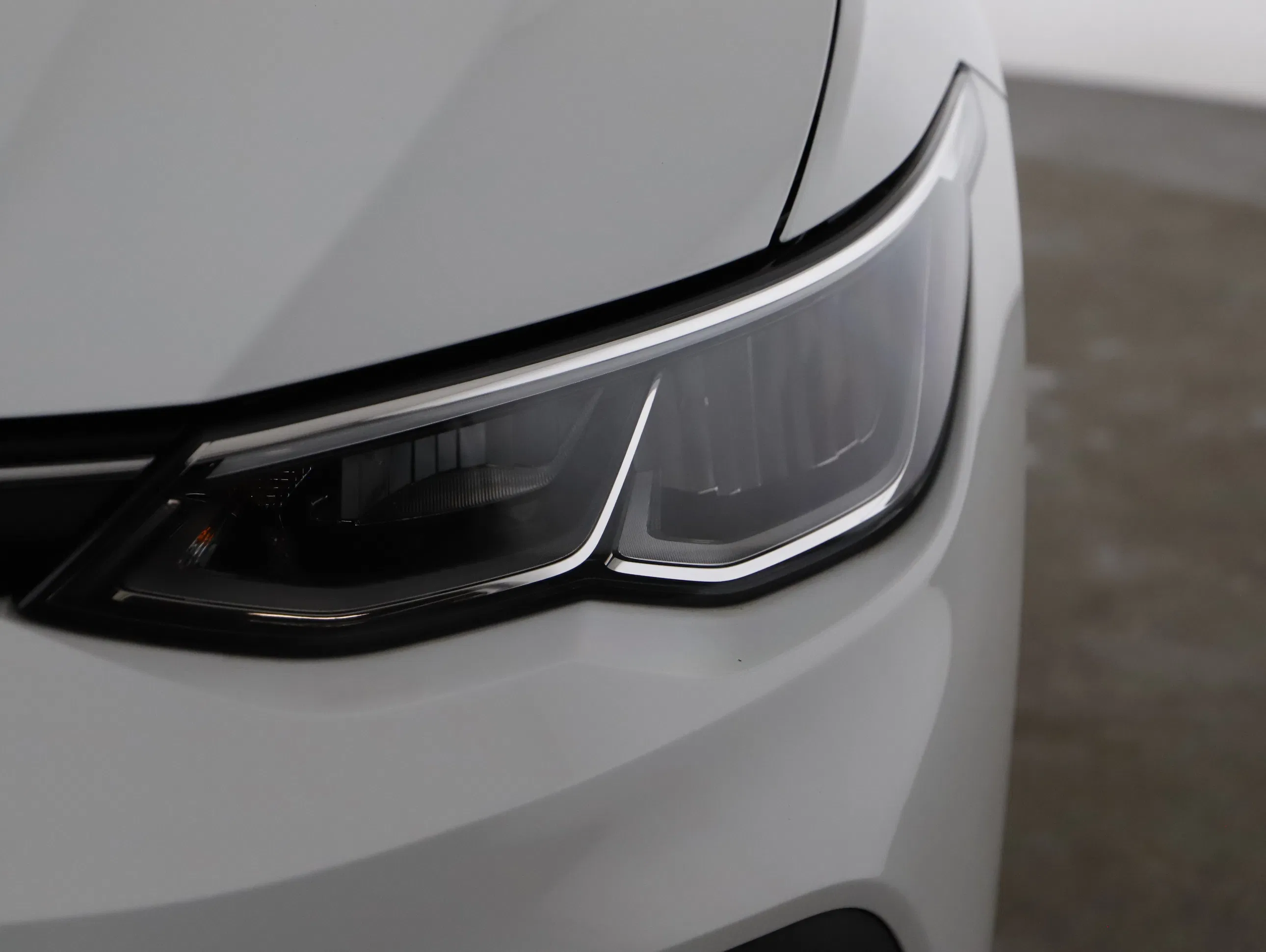 VW Golf VIII Variant 1.0 TSI Life | Bild 20 von 22