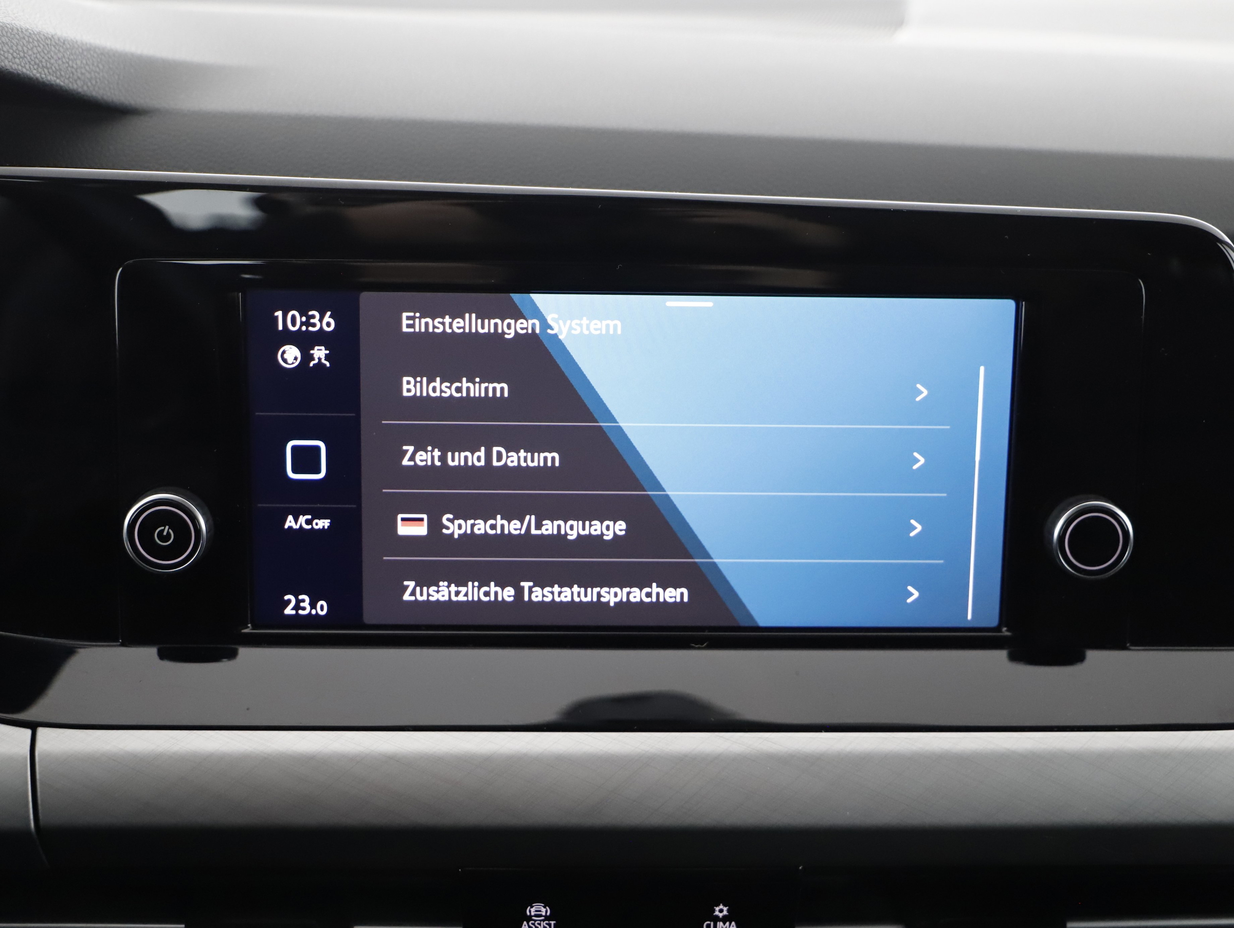 VW Golf VIII Variant 1.0 TSI Life | Bild 8 von 22