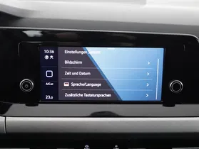 VW Golf VIII Variant 1.0 TSI Life | Thumbnail 8 von 22