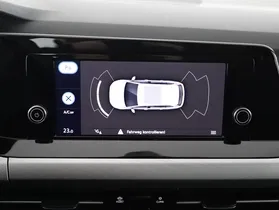 VW Golf VIII Variant 1.0 TSI Life | Thumbnail 9 von 22