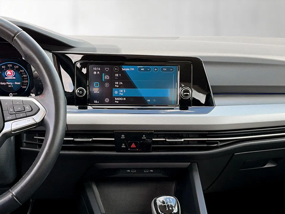 VW Golf VIII Variant 1.0 TSI Life | Bild 10 von 23